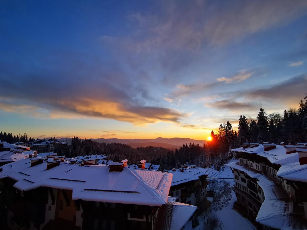 Viva 4-A-16 Ski To The Door Grand Monastery 潘波洛沃 外观 照片